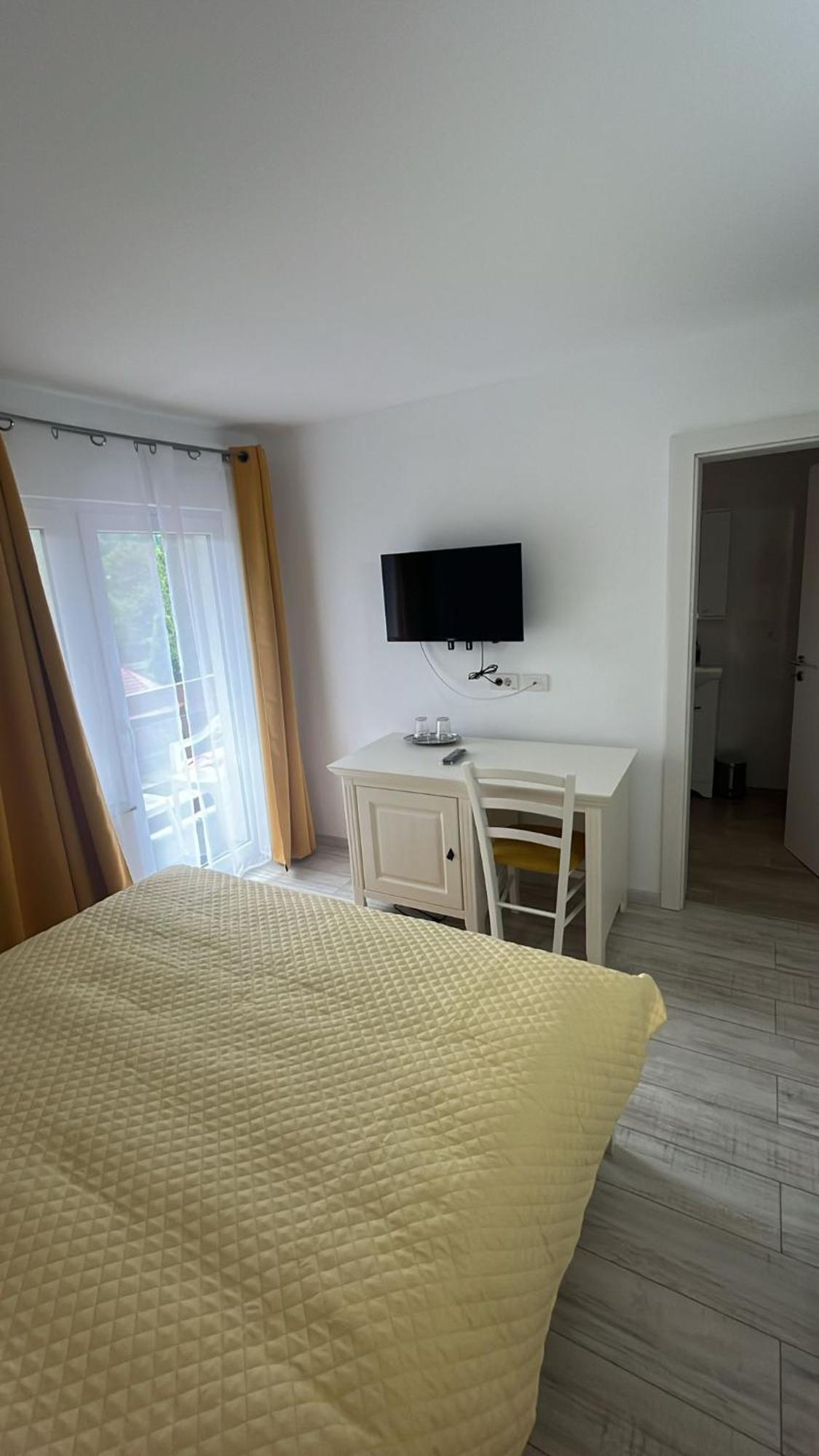 Vacation Villa Sucevita Bagian luar foto
