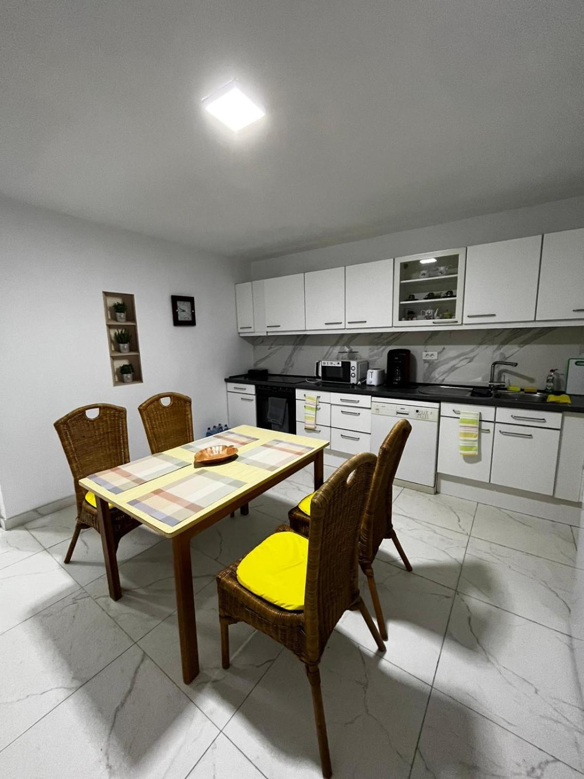 Vacation Villa Sucevita Bagian luar foto